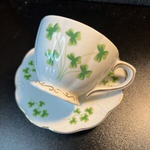 Ganz Green SHAMROCK TEA CUP & SAUCER WITH GOLD TRIM St. Patrick's‎ Day
